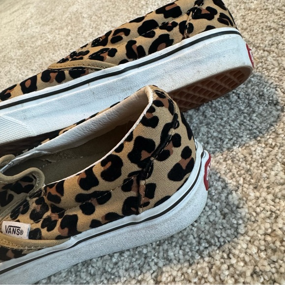 Vans textured Leopard Print Slip Ons 8.5 - Picture 12 of 15